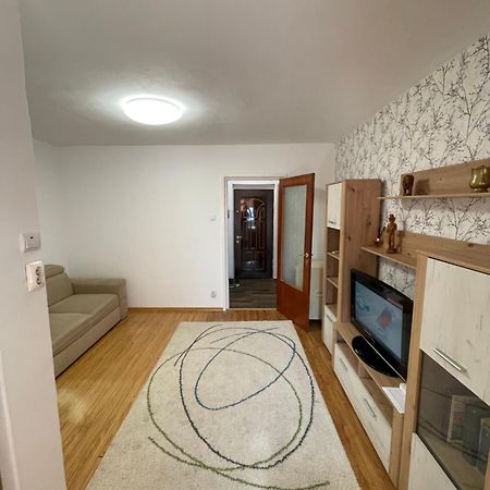 Garsoniera -Single Room 91 Бухарест Экстерьер фото